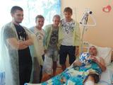 Гармаш, Буяльский и Мякушко навестили раненных бойцов АТО (ФОТО)