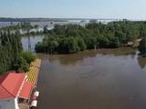 После подрыва Каховской ГЭС российскими войсками в Новой Каховке затопило футбольный стадион (ФОТО)