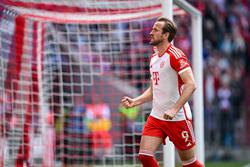 Harry Kane breaks another Bundesliga record