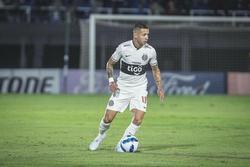 Дерлис Гонсалес признан лучшим игроком сезона в чемпионате Парагвая