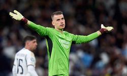 "Real Madrid refuses to raise Lunin's salary to Courtois' level