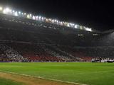 «Манчестер Юнайтед» потратит полмиллиона фунтов на замену газона
