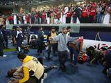 В Кувейте из-за обрушения трибуны пострадало 40 человек (ФОТО)