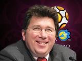 УЕФА хочет, чтобы на Евро-2012 Россия играла в Украине, а Германия в Польше