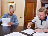 Офіційно. «Шахтар» подовжив контракт із Ярославом Ракицьким