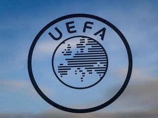 УЕФА готов проводить матчи без болельщиков