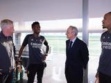 Президент «Реала» Перес зустрівся з Луніним та іншими гравцями команди напередодні матчу проти «Баварії» (ФОТО)